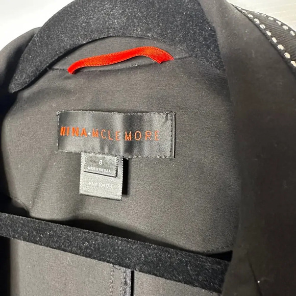 Nina McLemore Size 8 Black Open Front Blazer Contrasting White Stitching - Picture 3 of 7